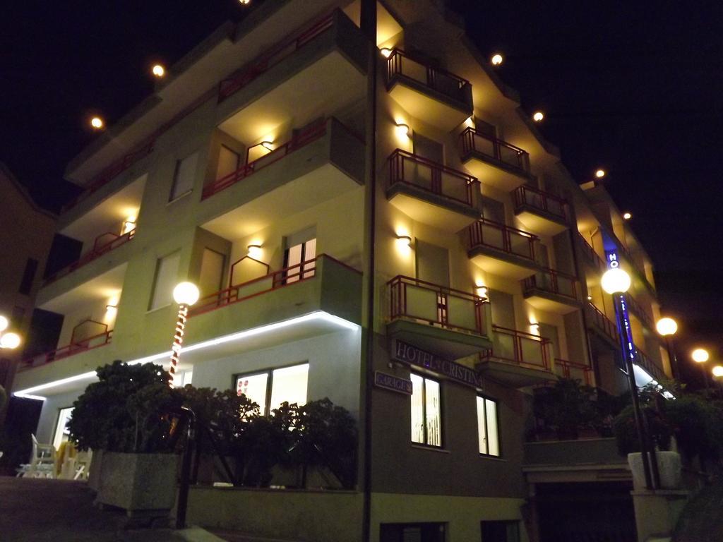Hotel Cristina Chianciano Terme Exterior photo