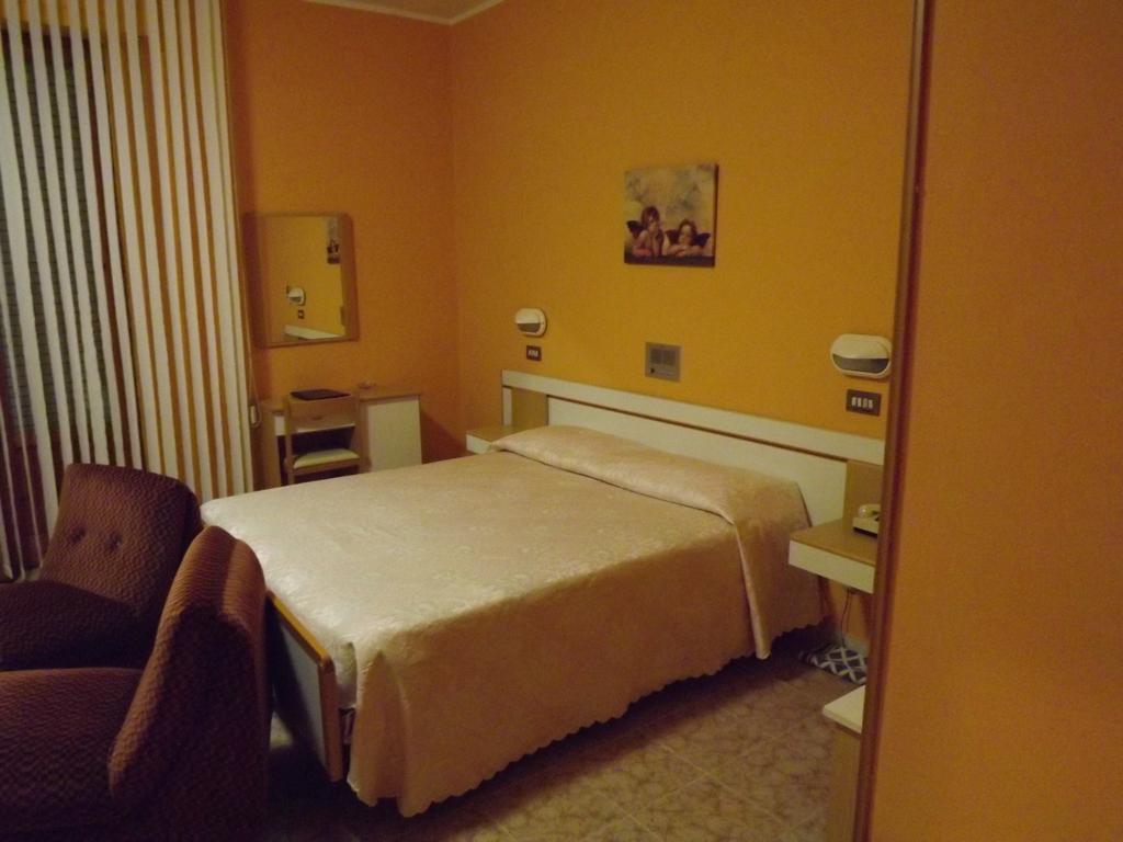 Hotel Cristina Chianciano Terme Room photo