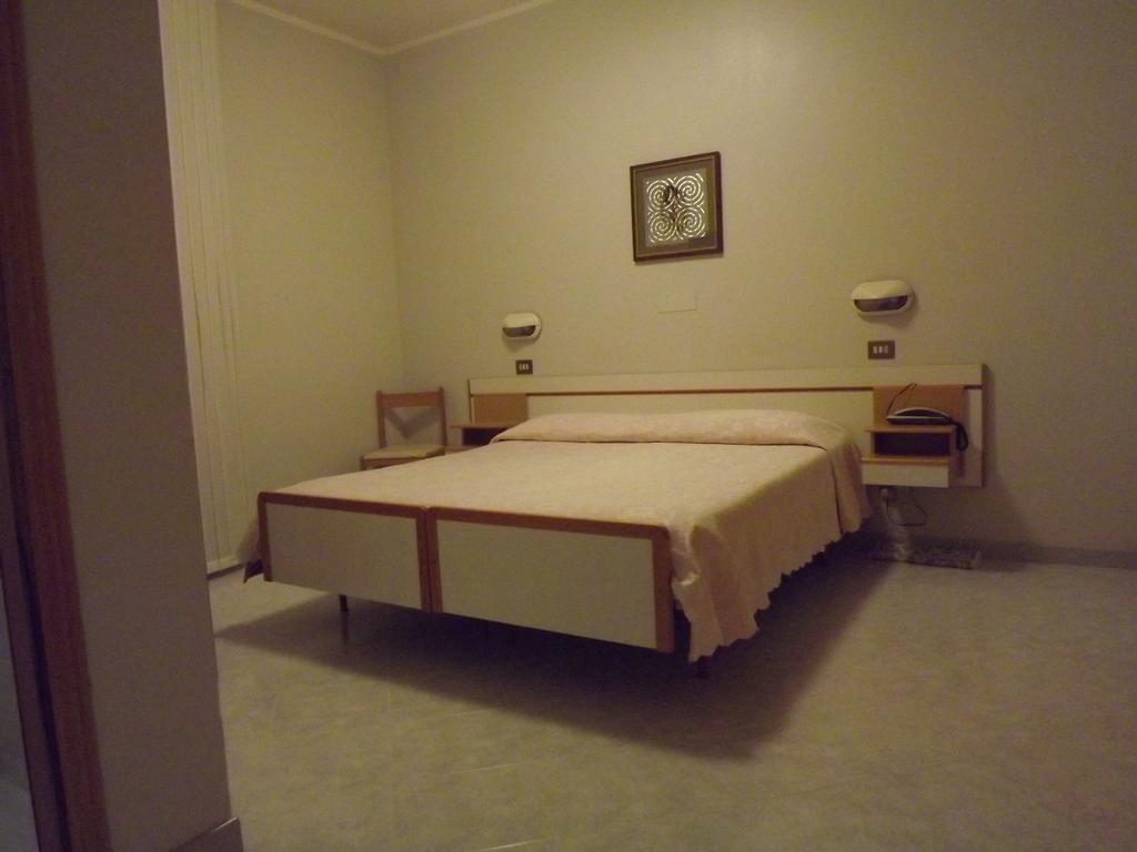 Hotel Cristina Chianciano Terme Room photo